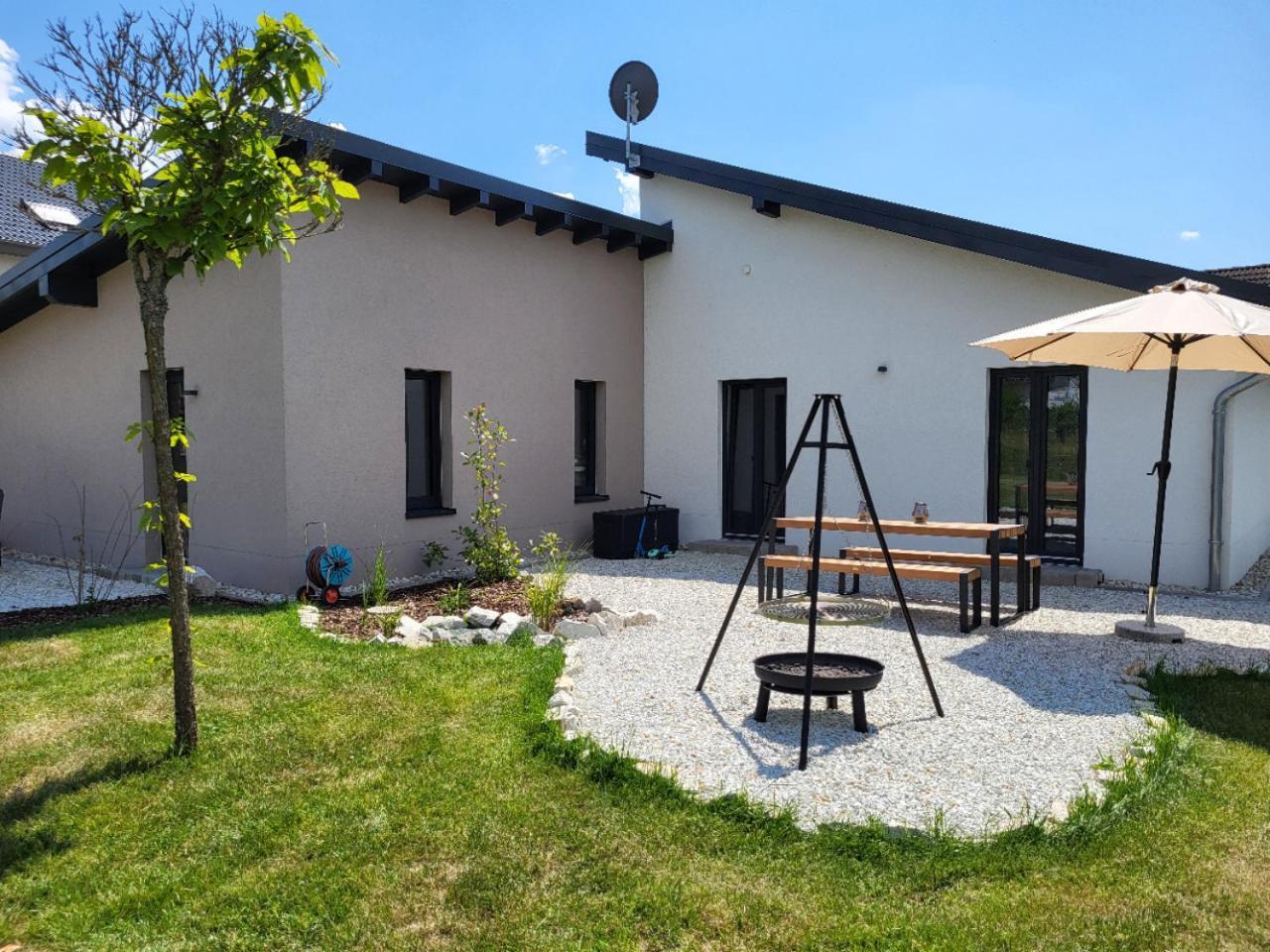 Ferienhaus Kleine Auszeit Idar-Oberstein Bagian luar foto