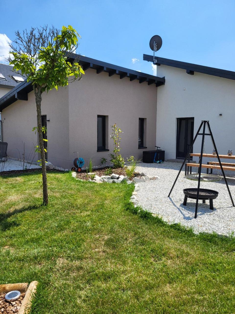 Ferienhaus Kleine Auszeit Idar-Oberstein Bagian luar foto