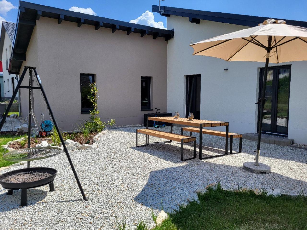 Ferienhaus Kleine Auszeit Idar-Oberstein Bagian luar foto
